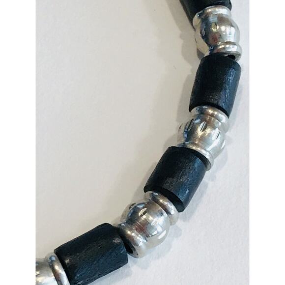 Vintage Silvertone and Black Wooden Beaded 9" Bracelet Lobster Claw Closure - Picture 8 of 8